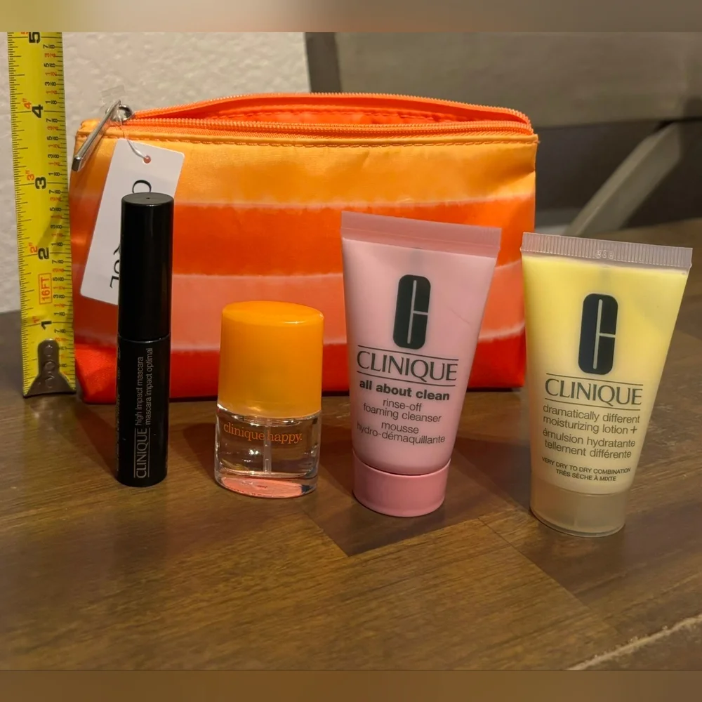 CLINIQUE 5 Piece Set NEW! - Picture 12 of 17